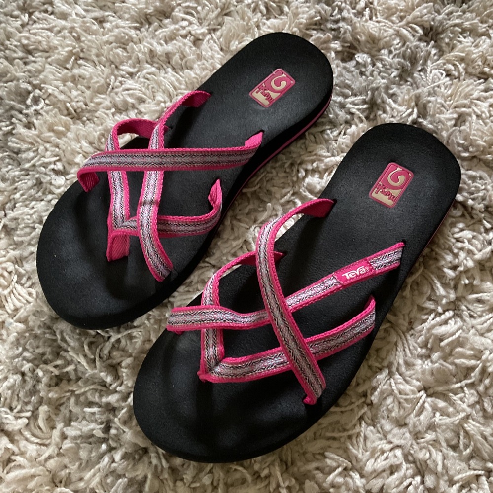 Teva Mush II Women Black Pink Strappy Flip Flop Sandals 6840 Size 7